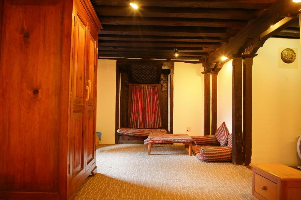 Newa Chen Historic House Unesco Lalitpur Экстерьер фото