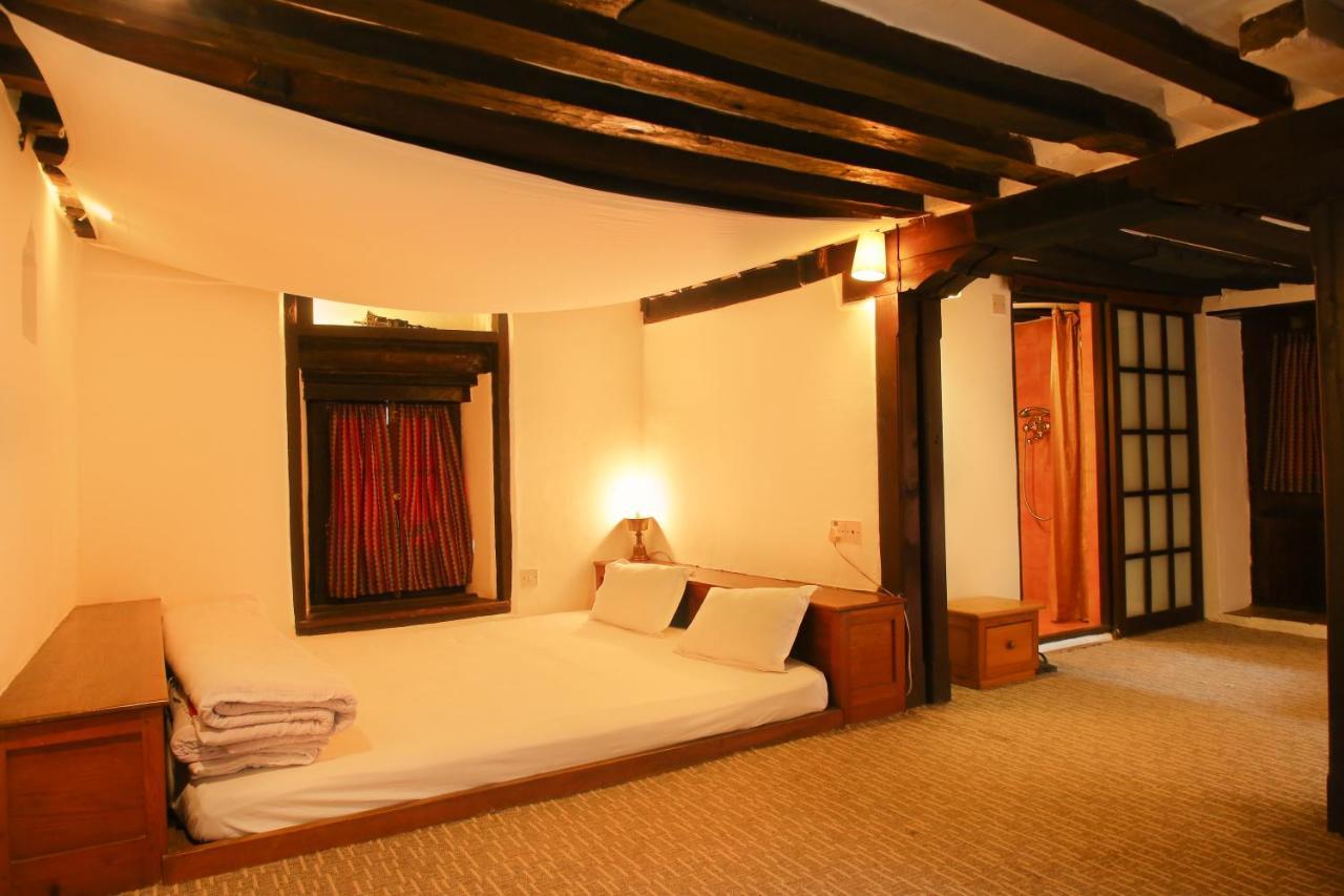 Newa Chen Historic House Unesco Lalitpur Экстерьер фото