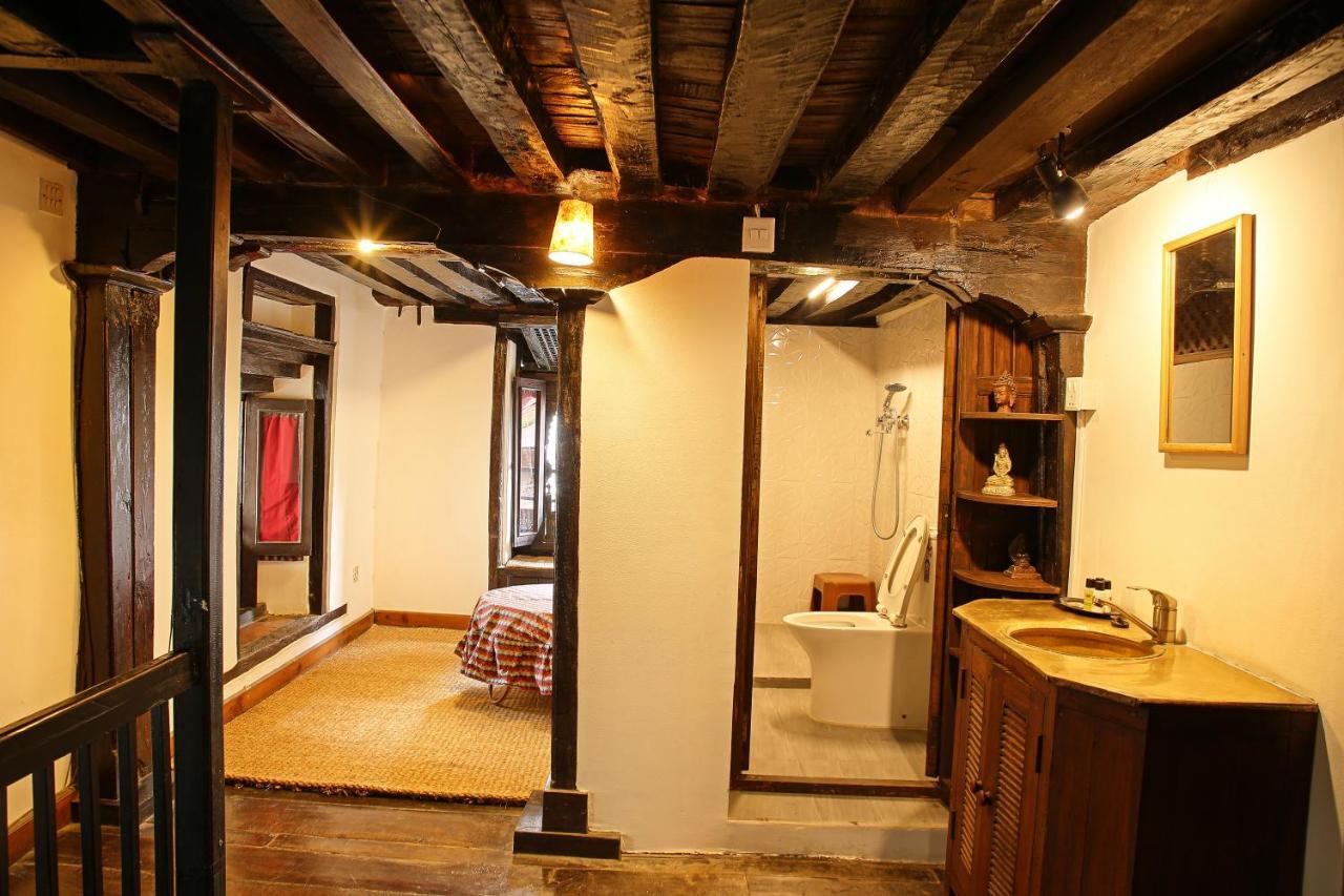 Newa Chen Historic House Unesco Lalitpur Экстерьер фото