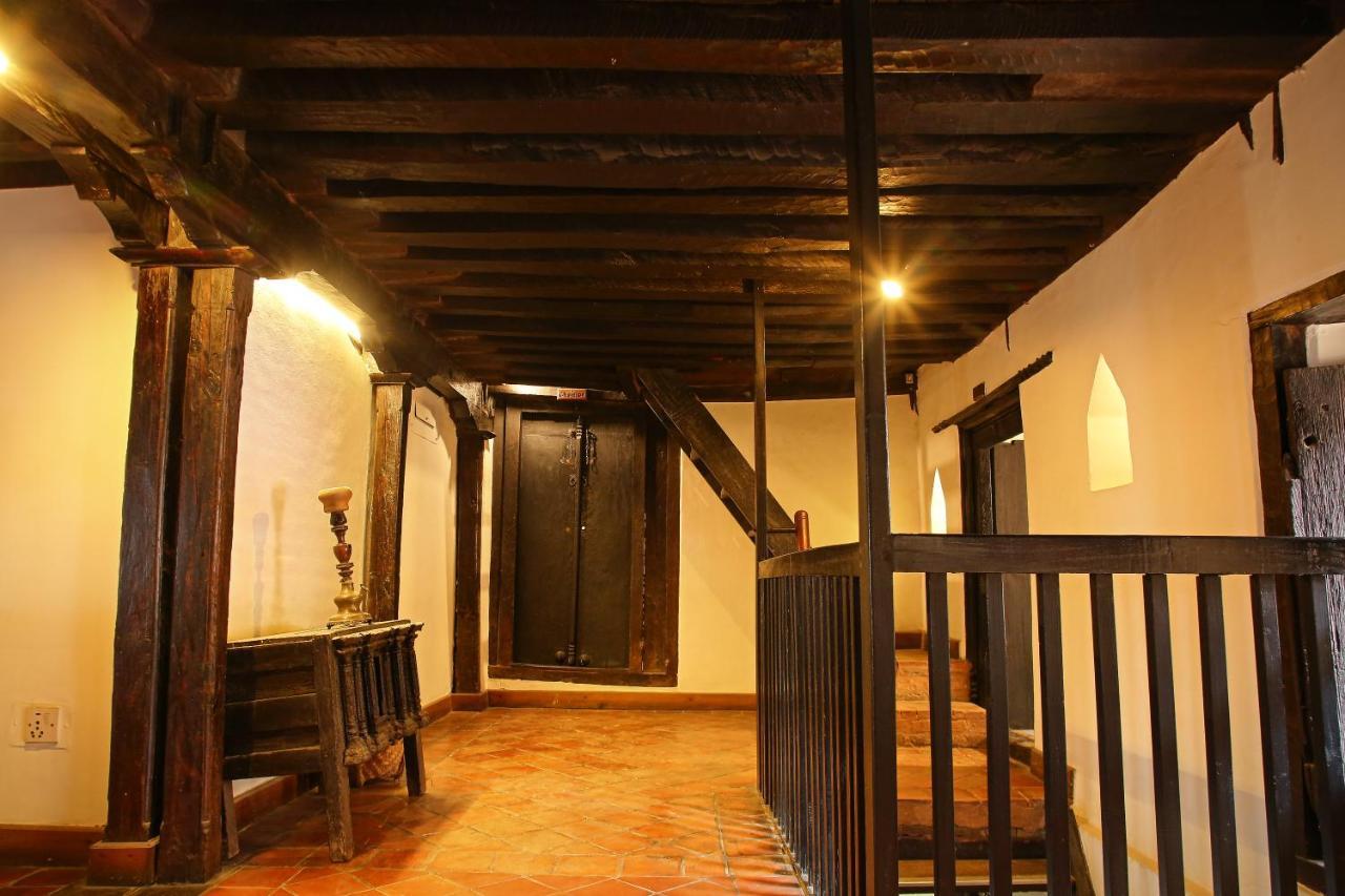 Newa Chen Historic House Unesco Lalitpur Экстерьер фото