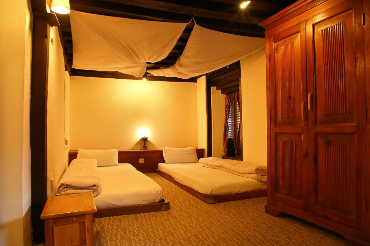 Newa Chen Historic House Unesco Lalitpur Экстерьер фото