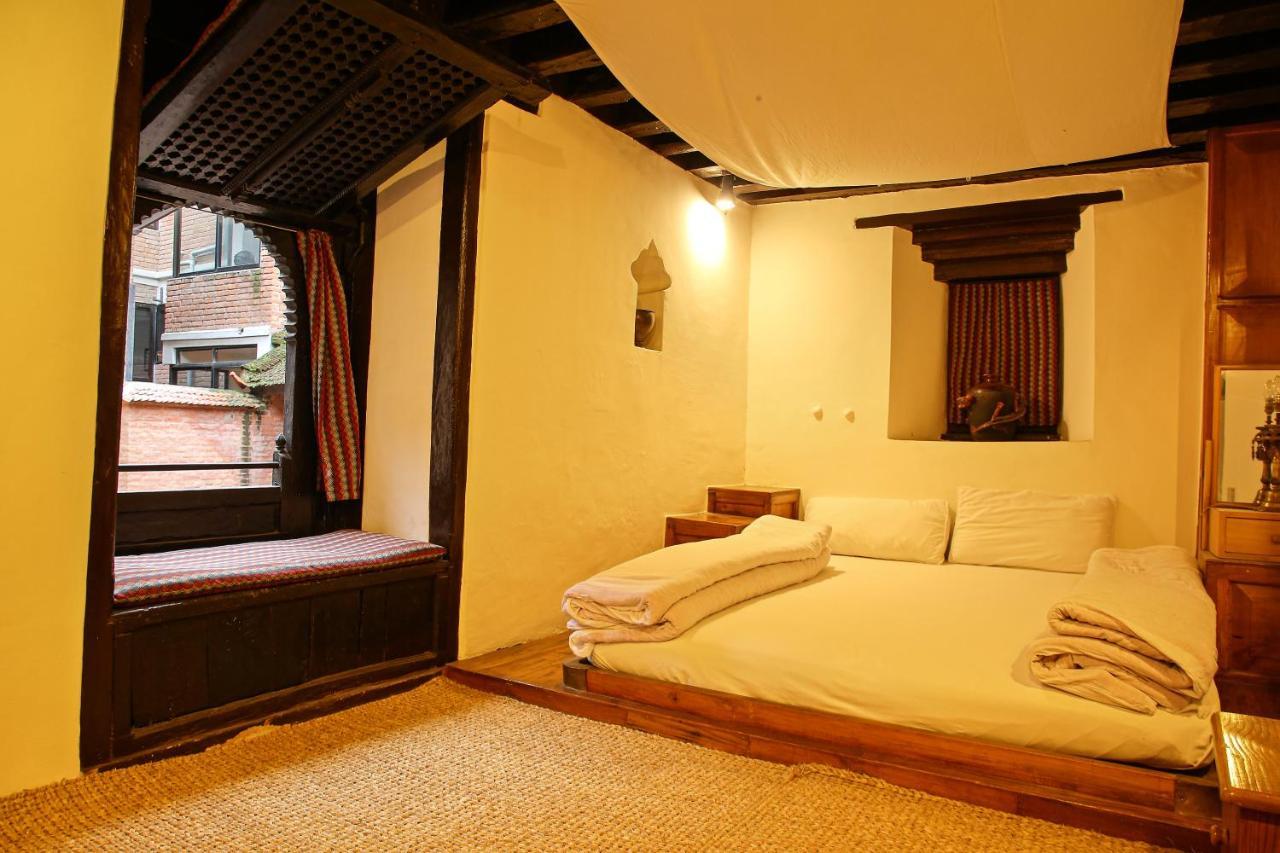 Newa Chen Historic House Unesco Lalitpur Экстерьер фото