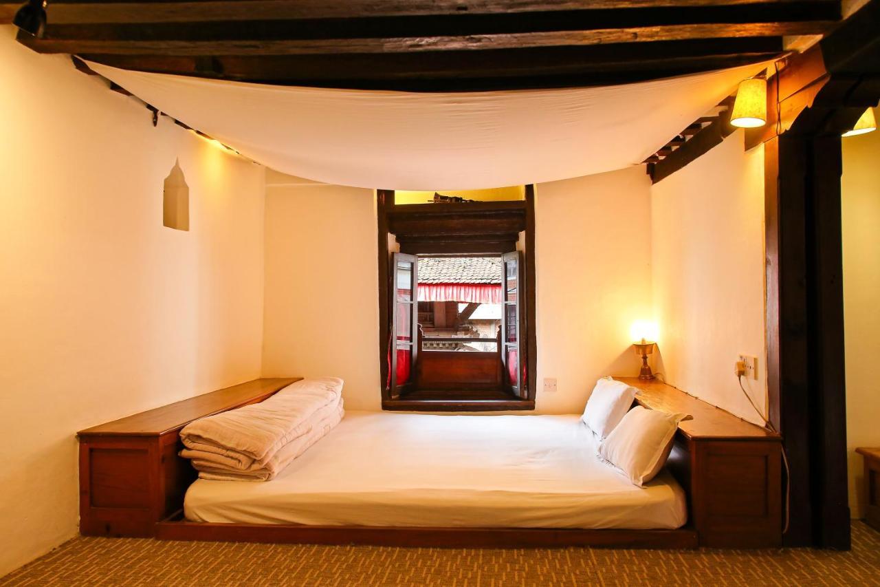 Newa Chen Historic House Unesco Lalitpur Экстерьер фото